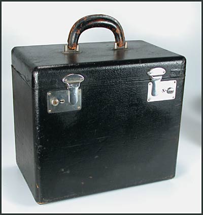 Featherweight Singer Sewing Machine 221-1