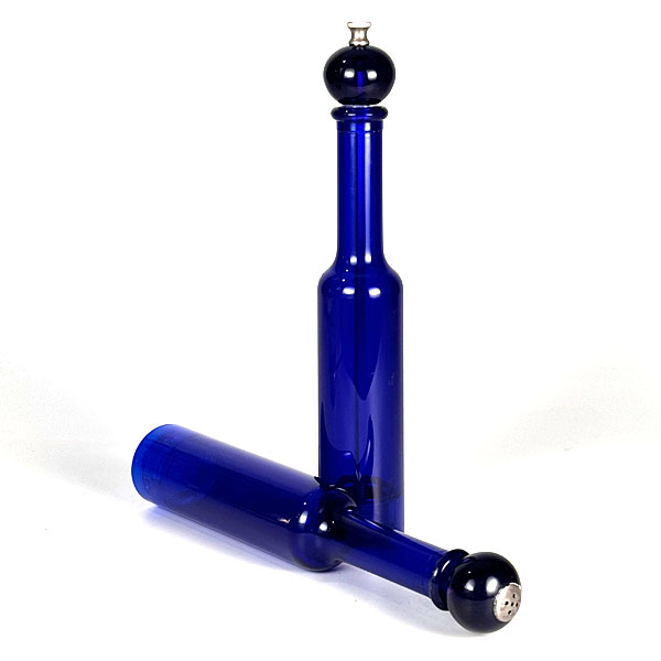 80s USA Cobalt Blue Lucite Salt Shaker & Pepper Mill Set